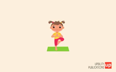 Bambina in posa yoga, un esempio di giochi di coordinazione motoria per sviluppare equilibrio e concentrazione.